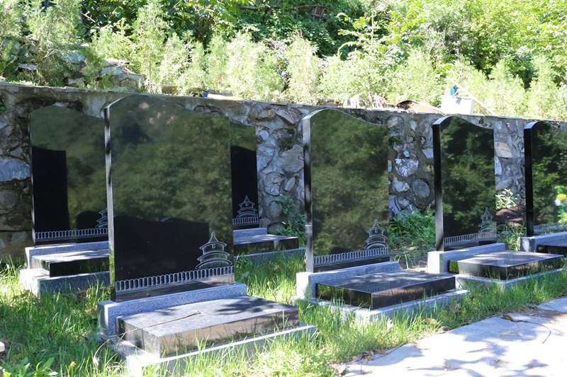 怀柔九公山铁军纪念园有什么特别之处吗？普通人可以葬在这里吗？