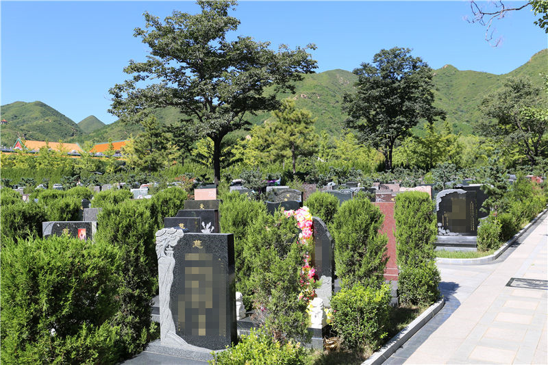 北京昌平区有哪些陵园,地理位置哪些最好