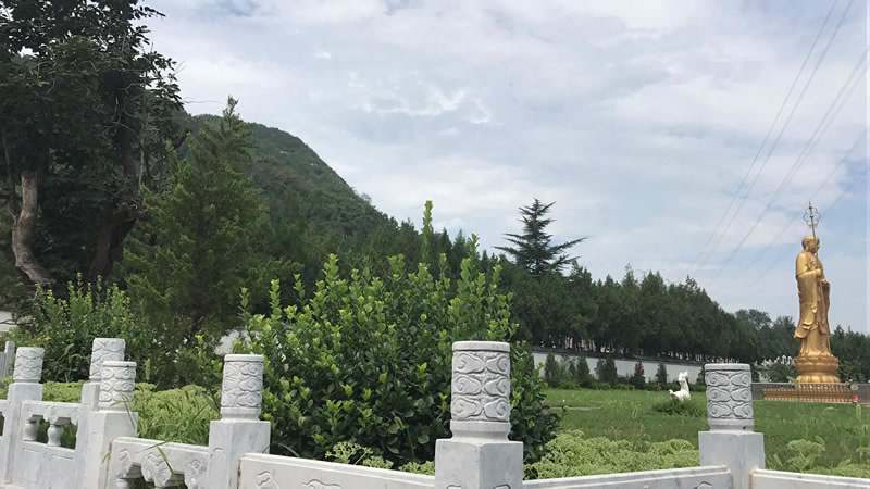 北京皇家龙山公墓