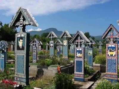 北京墓地开发公司业务范围是什么？包括殉葬用品批发吗？