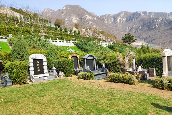 北京墓地涨三成了，未来还会涨吗？