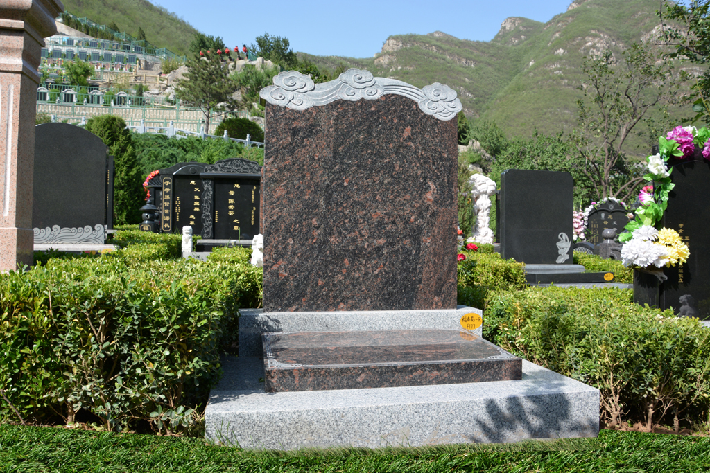 北京桃峰陵园怎么样 订购墓地的起价是多少