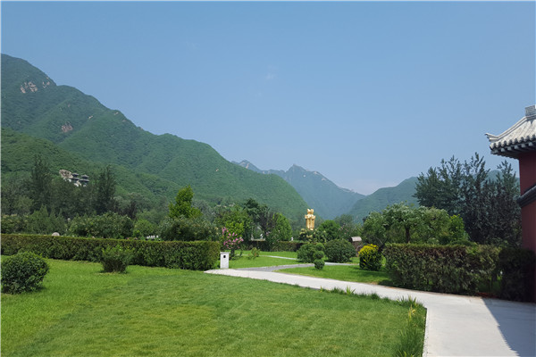 凤凰山陵园