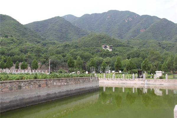 凤凰山陵园